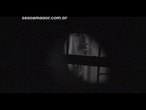 ❤️ Si Blondie sekretong nakuhaan og video sa usa ka voyeur sa kasilinganan nga gitago sa luyo sa mga haw-ang nga tisa ☑ Fuck video sa ceb.extratorrents.top
